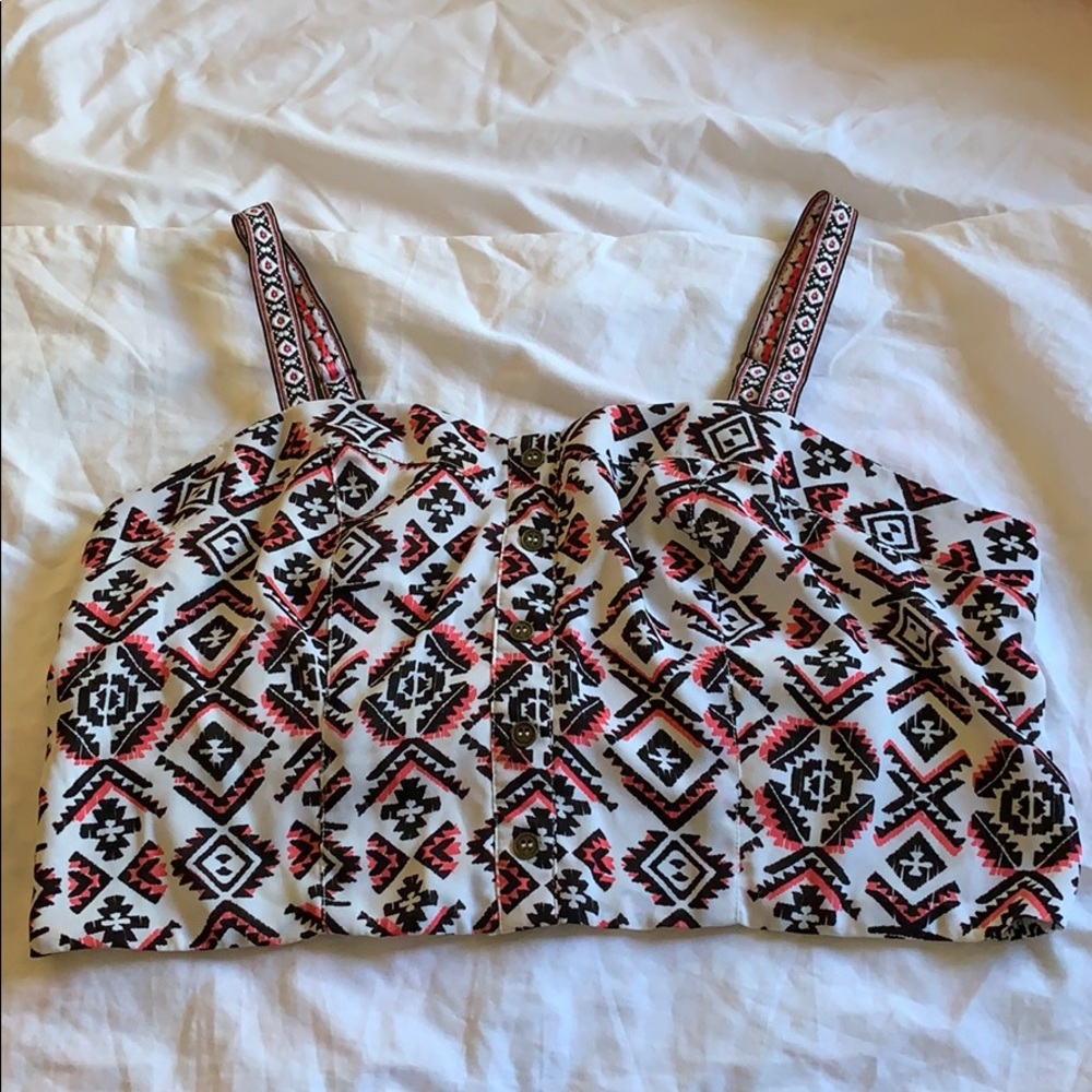 Xhilaration Crop Top